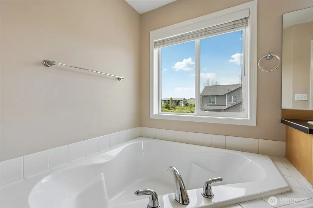 802 NW 17th Avenue Battle Ground WA 98604