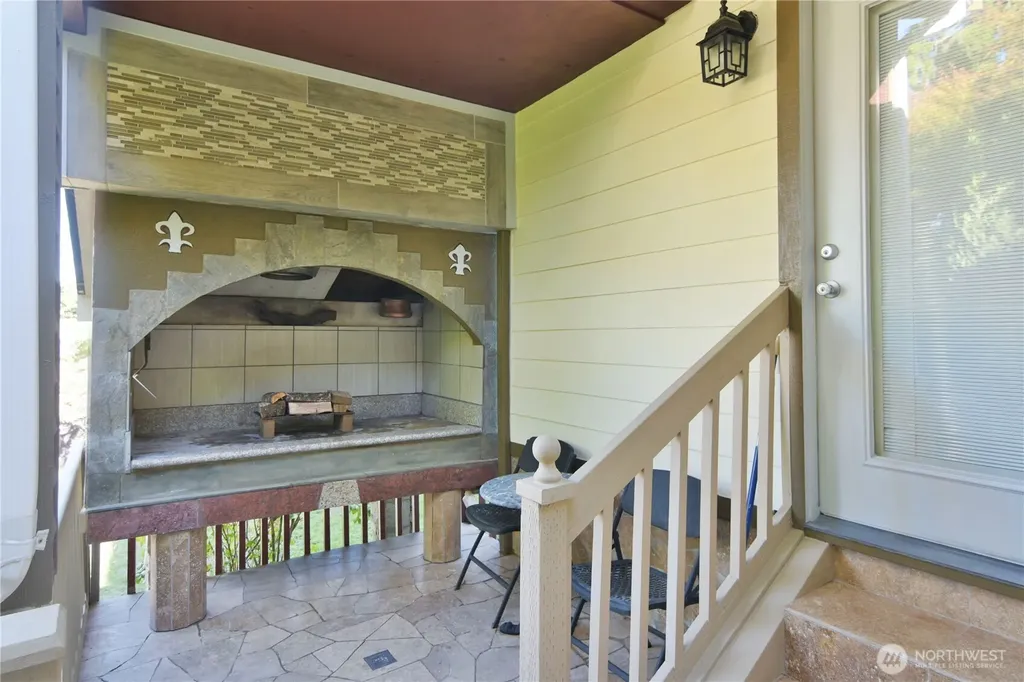 23116 80th Place W Edmonds WA 98026