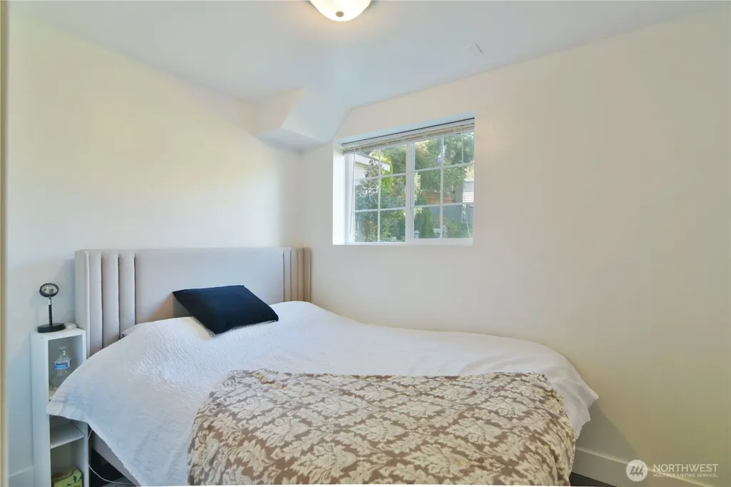 23116 80th Place W Edmonds WA 98026