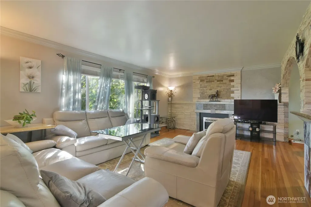 23116 80th Place W Edmonds WA 98026
