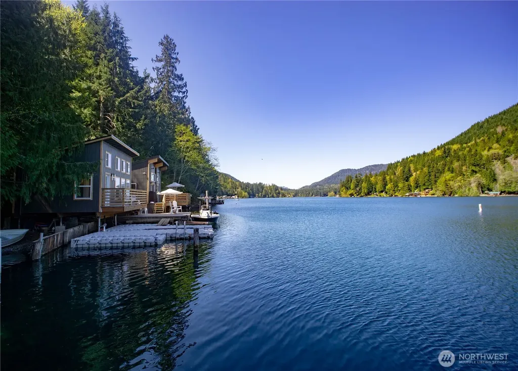 570 S Shore Road Port Angeles WA 98363