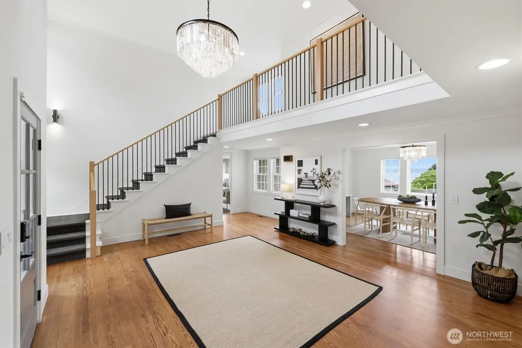 18124 Riviera Place SW Normandy Park WA 98166