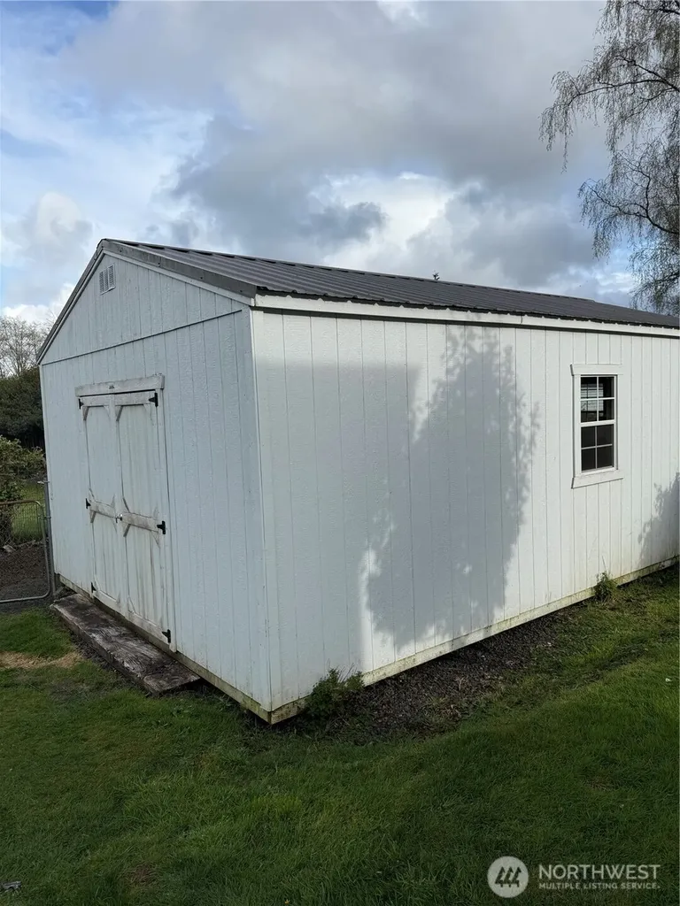 959 Barnhart Street Raymond WA 98577