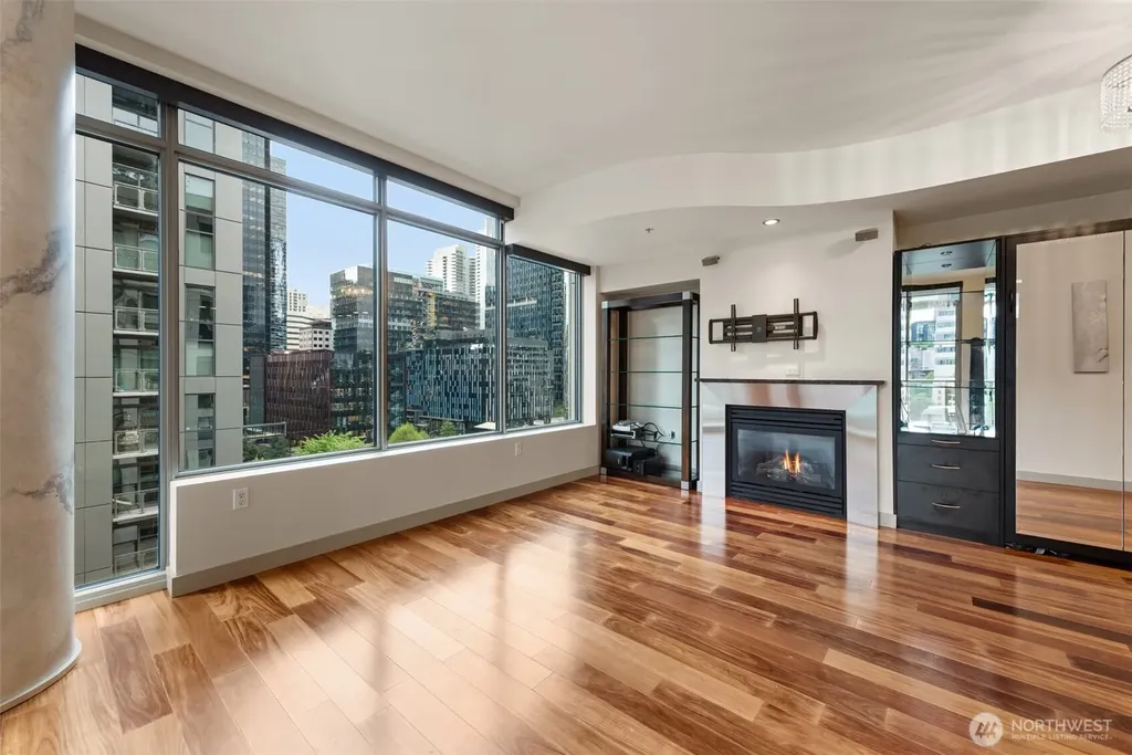 900 Lenora Street Seattle WA 98121