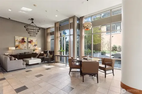 900 Lenora Street Seattle WA 98121