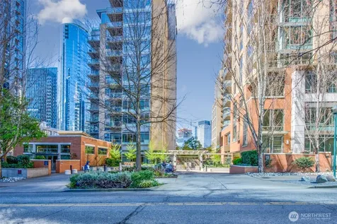 900 Lenora Street Seattle WA 98121