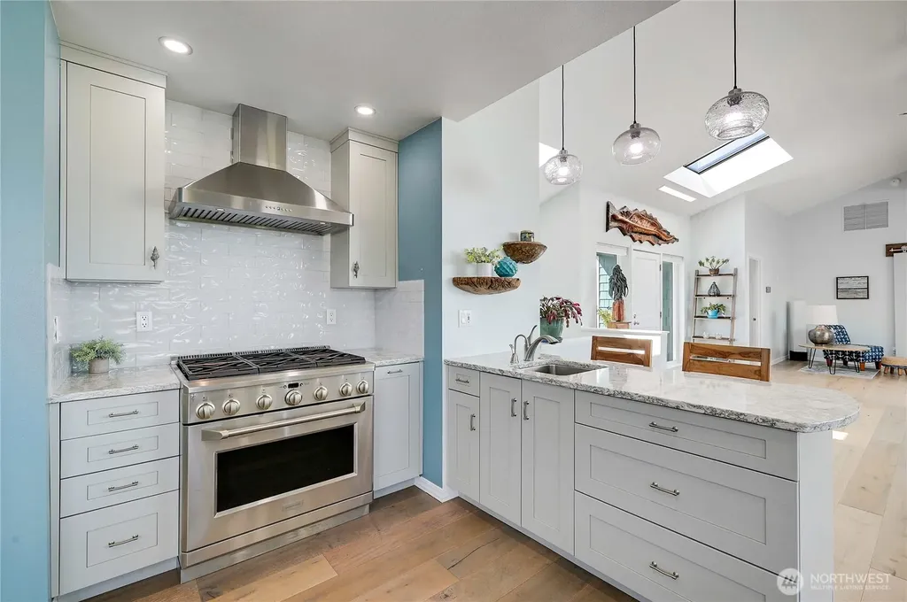 30 Adventurer Lane Port Ludlow WA 98365
