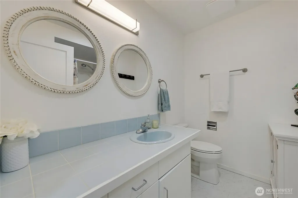 30 Adventurer Lane Port Ludlow WA 98365