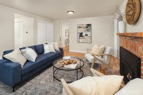 4222 205th Place NE Sammamish WA 98074