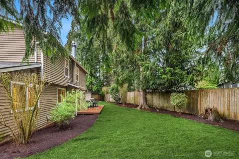 4222 205th Place NE Sammamish WA 98074