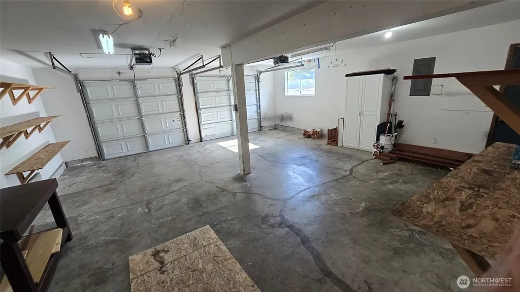 73 NW Roeder Drive Oak Harbor WA 98277