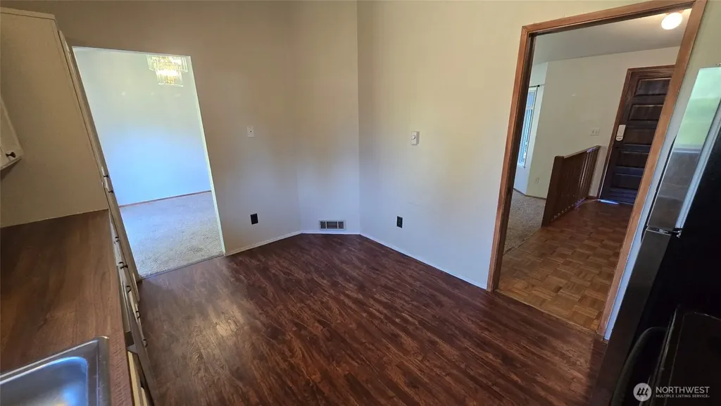 73 NW Roeder Drive Oak Harbor WA 98277