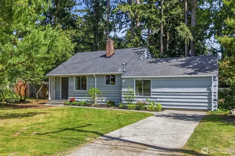 18024 Corliss Avenue N Shoreline WA 98133