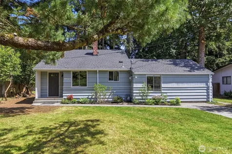 18024 Corliss Avenue N Shoreline WA 98133