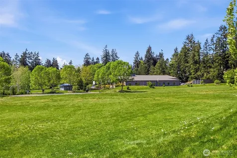 18024 Corliss Avenue N Shoreline WA 98133