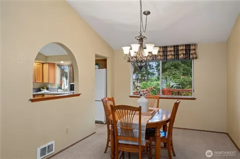 9421 175th Street Ct E Puyallup WA 98375