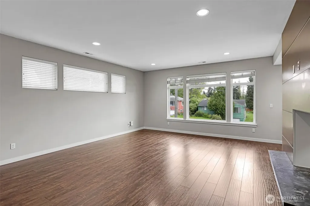 4319 S 10th Street Tacoma WA 98405
