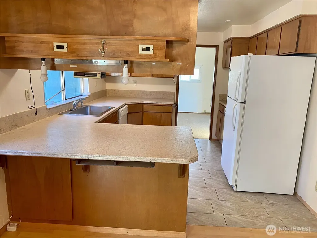 3700 Harbel Drive NE Bremerton WA 98310
