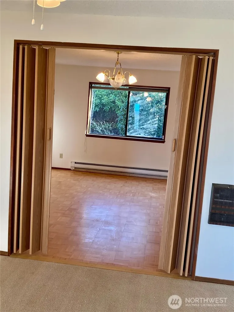 3700 Harbel Drive NE Bremerton WA 98310