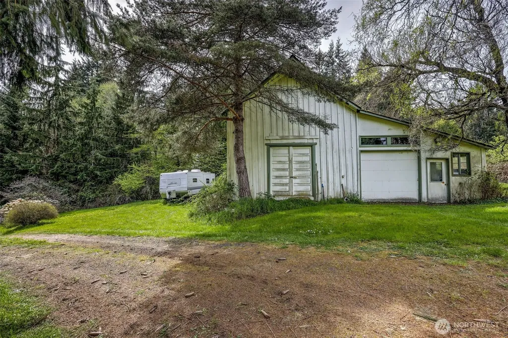 234 NW 2 Crane Lane Poulsbo WA 98370