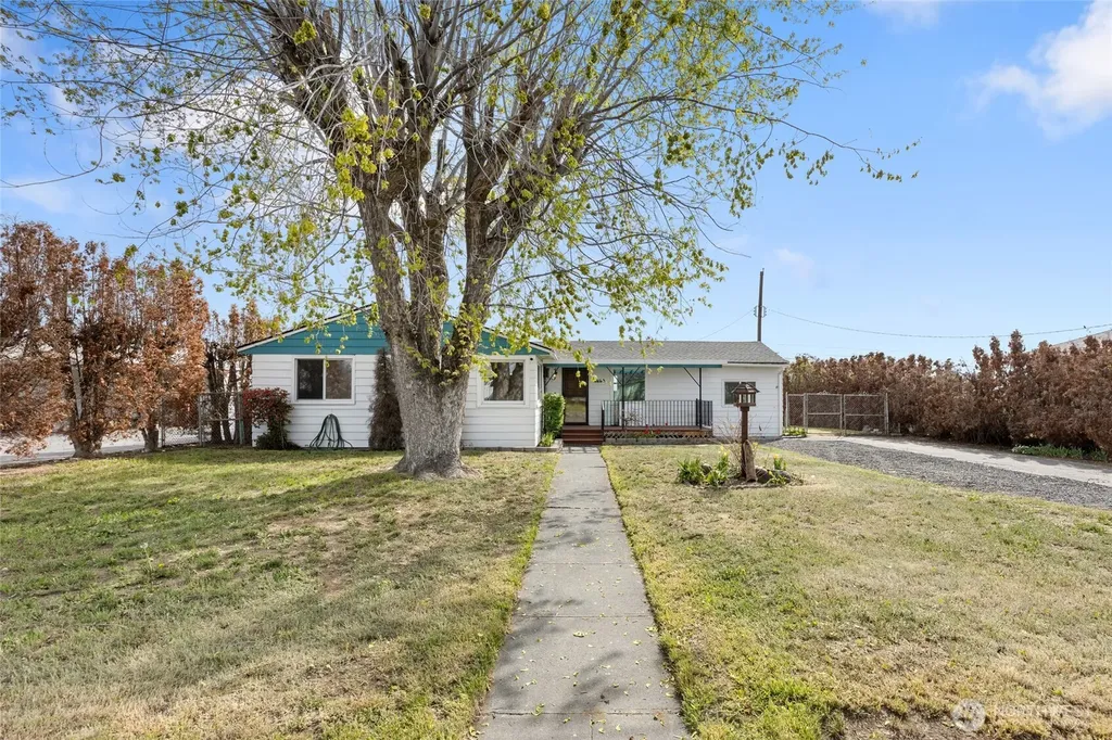4259 Joann Drive NE Moses Lake WA 98837