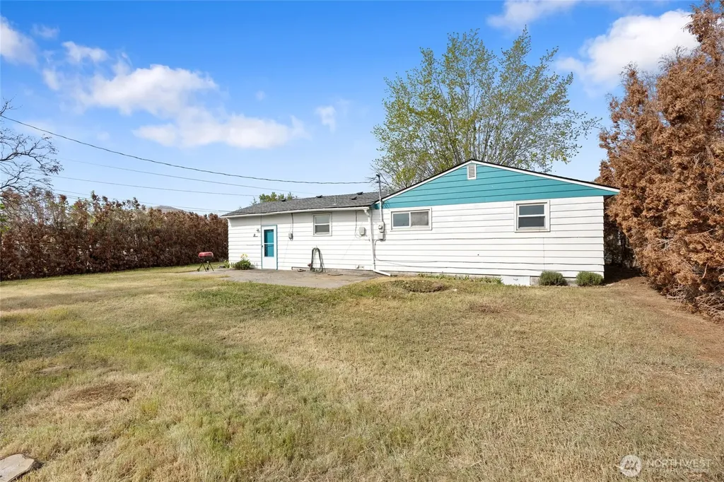 4259 Joann Drive NE Moses Lake WA 98837