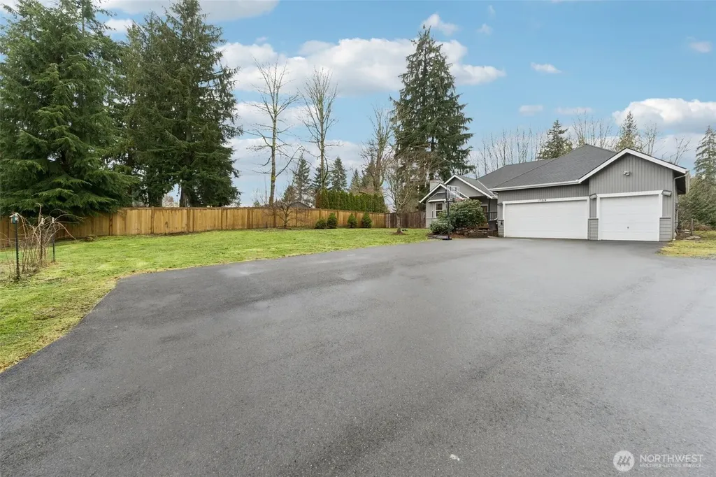 17214 Snohomish Avenue Snohomish WA 98296