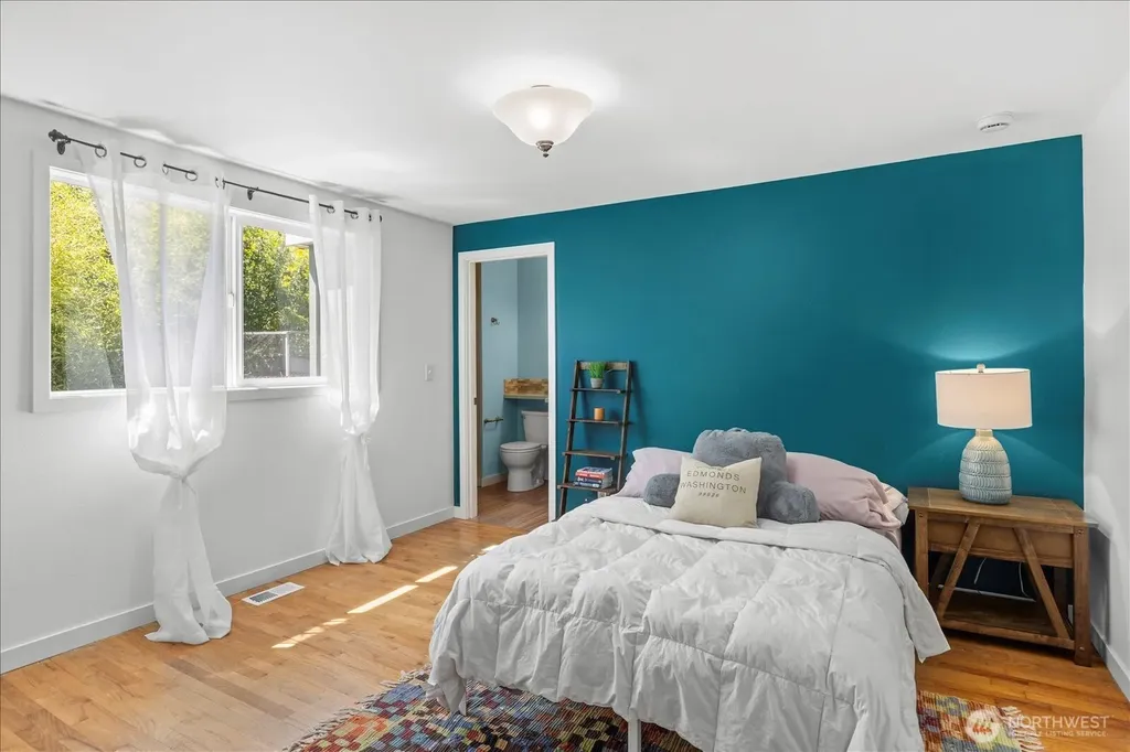 8119 190th Street SW Edmonds WA 98026