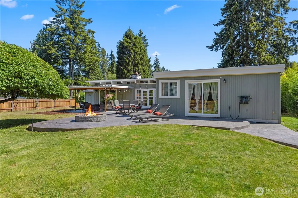 8119 190th Street SW Edmonds WA 98026