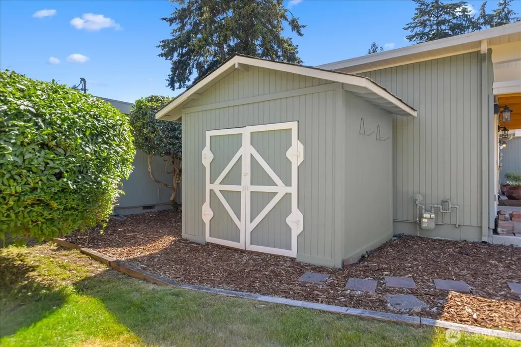 8119 190th Street SW Edmonds WA 98026