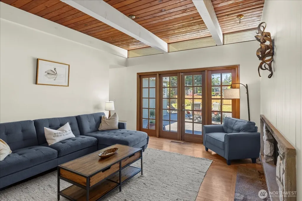 8119 190th Street SW Edmonds WA 98026