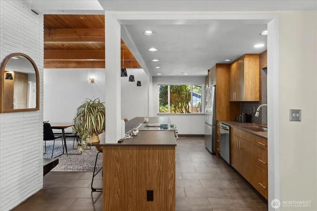 8119 190th Street SW Edmonds WA 98026