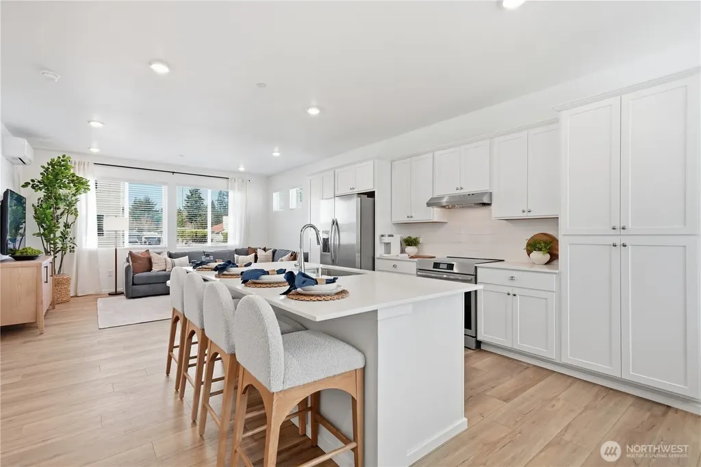 9811 31st Avenue SE Everett WA 98208