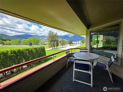 1 Lodge 609-q Manson WA 98831