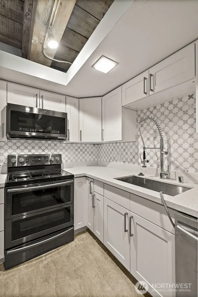 1507 Western Avenue Seattle WA 98101
