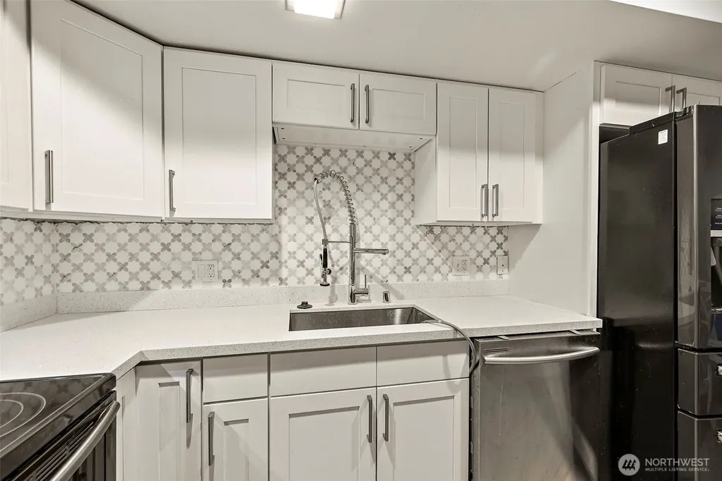 1507 Western Avenue Seattle WA 98101