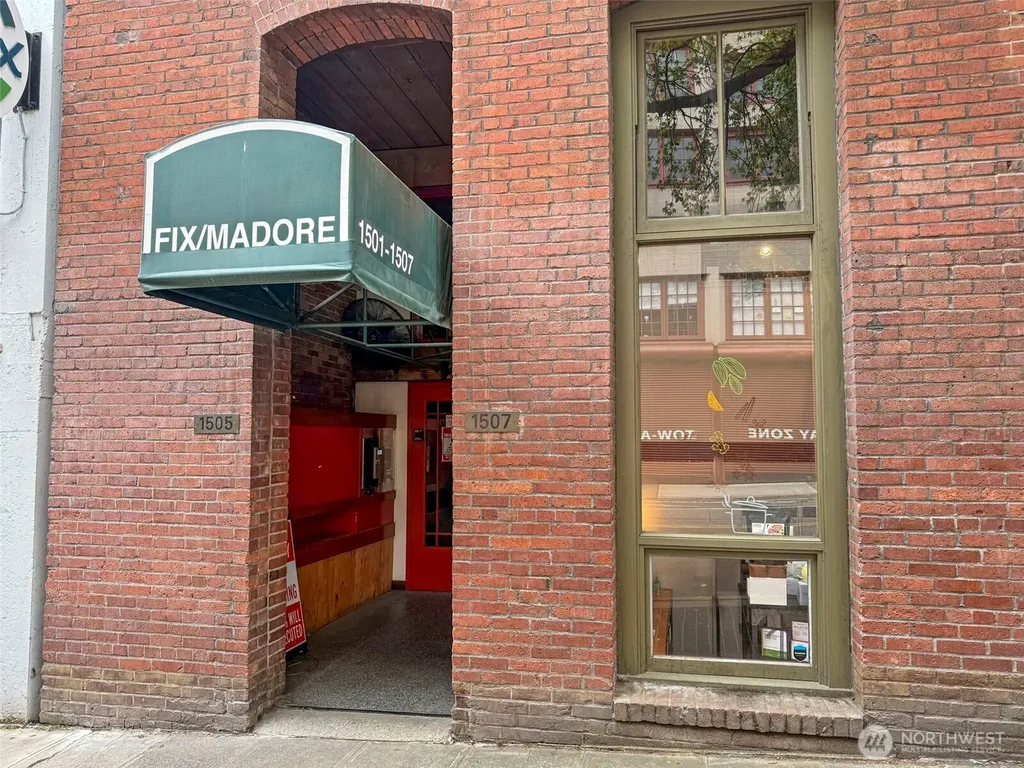 1507 Western Avenue Seattle WA 98101