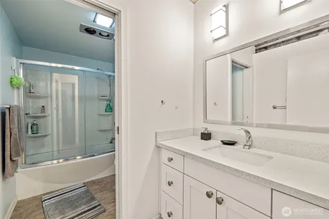 1507 Western Avenue Seattle WA 98101