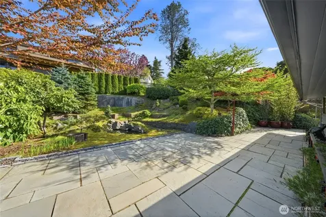 10248 Richwood Avenue NW Seattle WA 98177