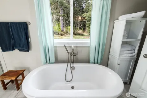 18727 55th Street SE Snohomish WA 98290