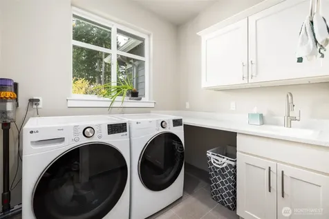18727 55th Street SE Snohomish WA 98290