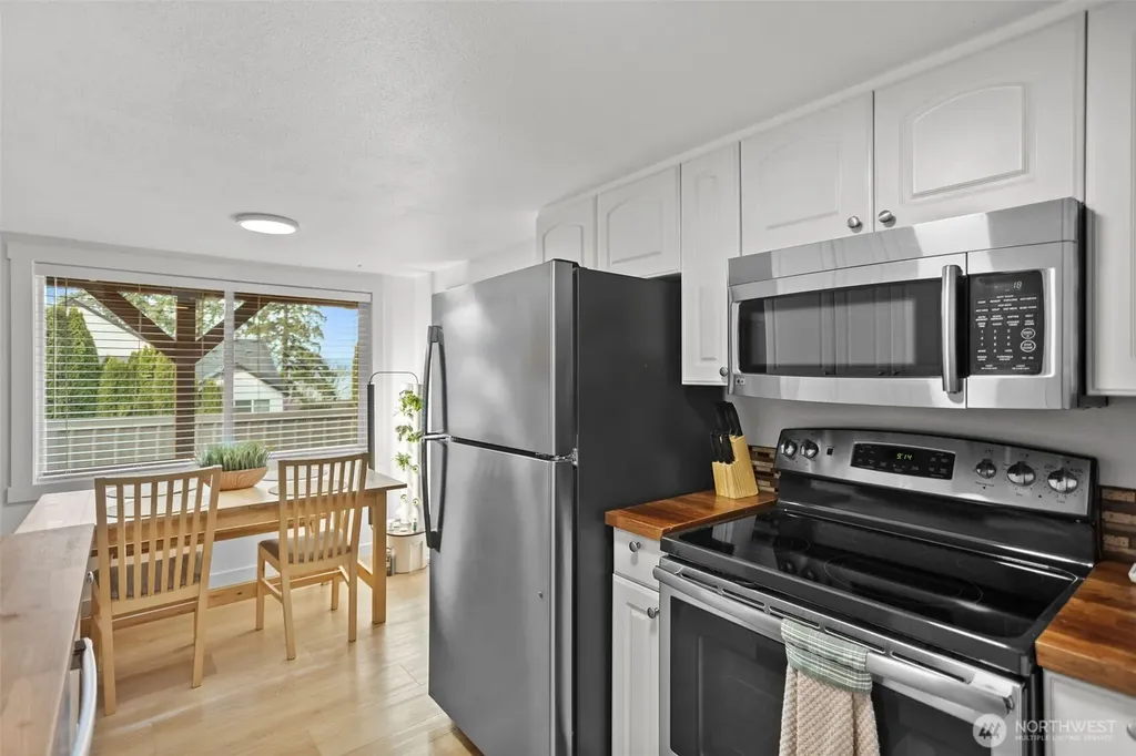2102 NW Kelly Drive Vancouver WA 98655