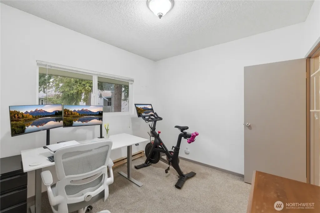 5804 200th Street SW Lynnwood WA 98036