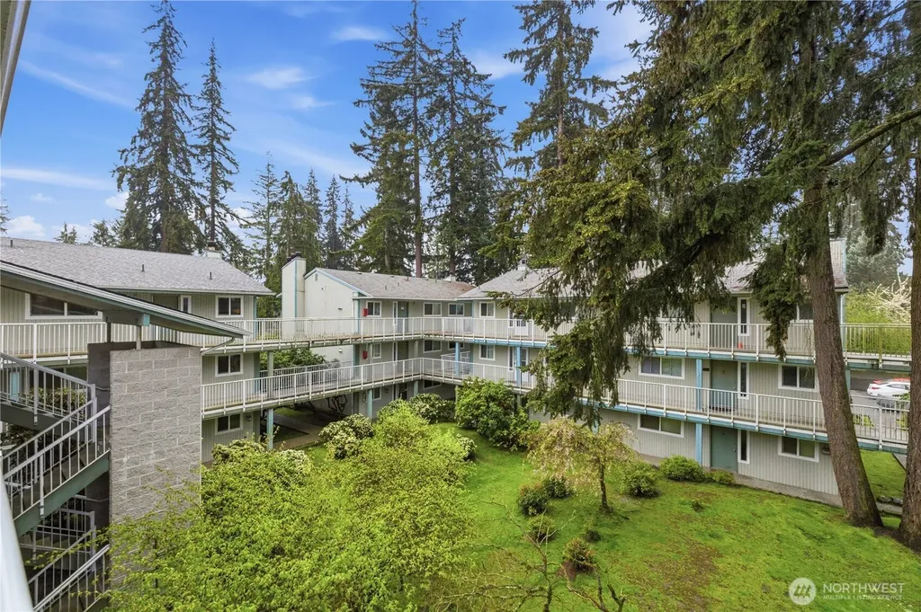 5804 200th Street SW Lynnwood WA 98036