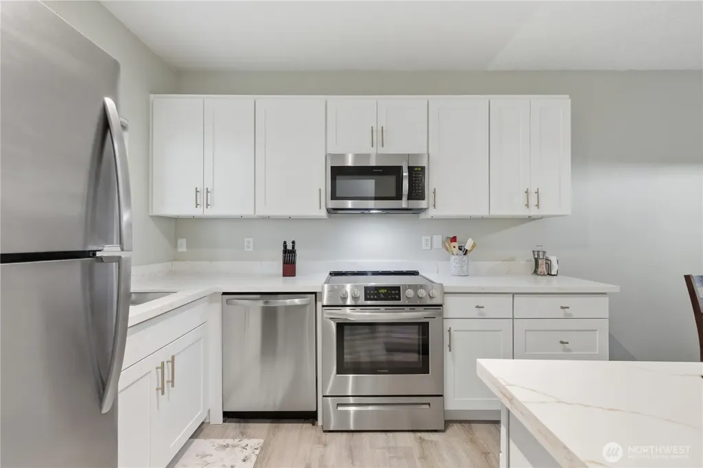 5804 200th Street SW Lynnwood WA 98036
