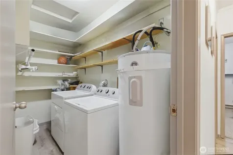 5804 200th Street SW Lynnwood WA 98036