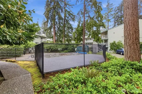 5804 200th Street SW Lynnwood WA 98036