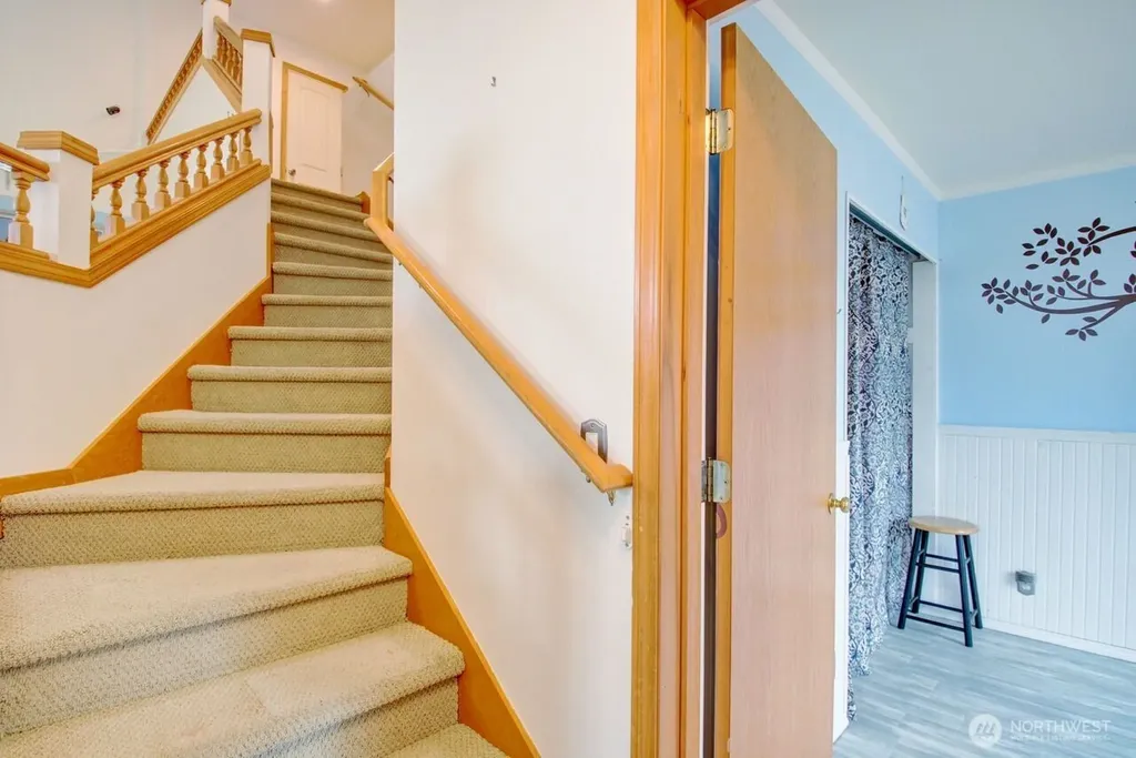 1711 25th H Court Anacortes WA 98221