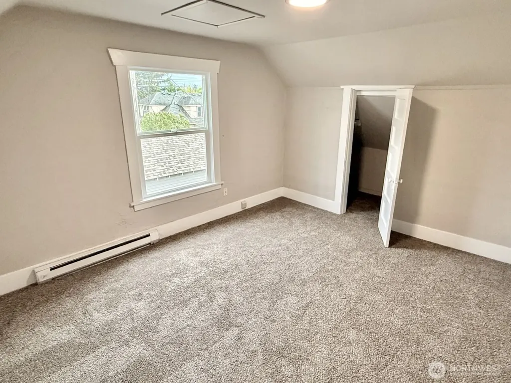 3585 E Spokane Street Tacoma WA 98404