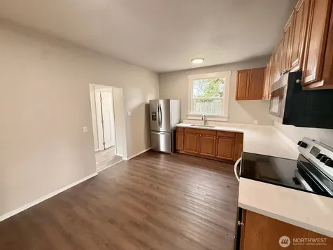 3585 E Spokane Street Tacoma WA 98404